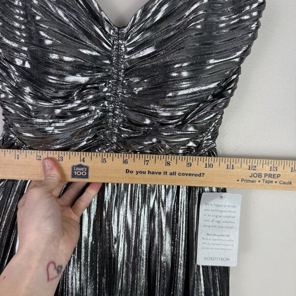 Socialite Metallic Midi Dress Silver Pleated XS NWT Ruched Bodice Holiday Party - Picture 6 of 13